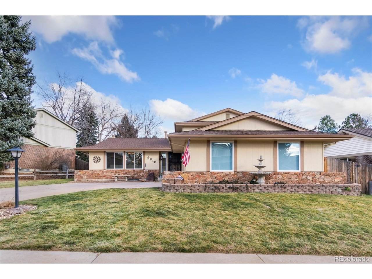 9810 Xavier Ct - Photo 1
