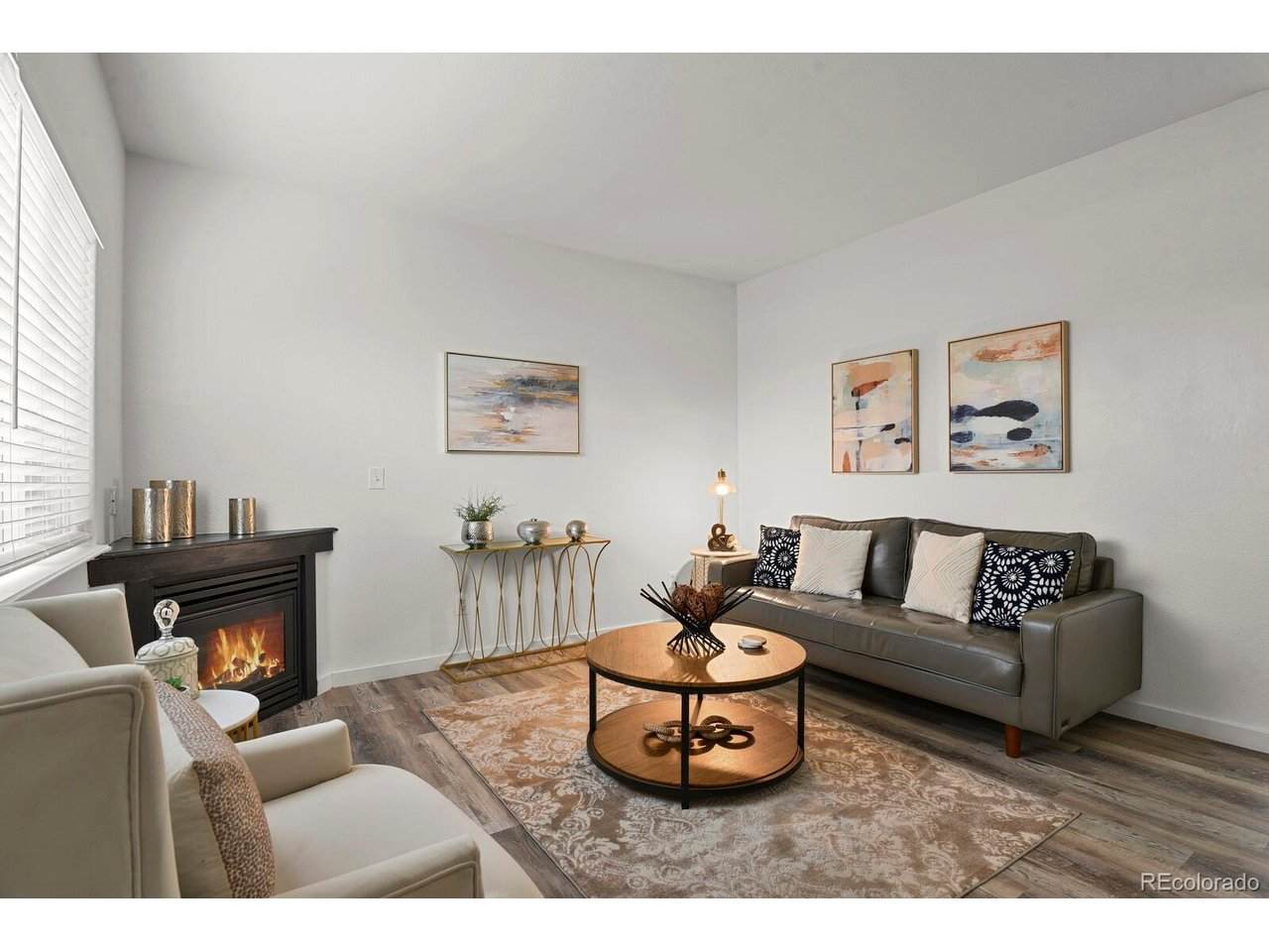 2642 Devonshire Ct - Photo 1