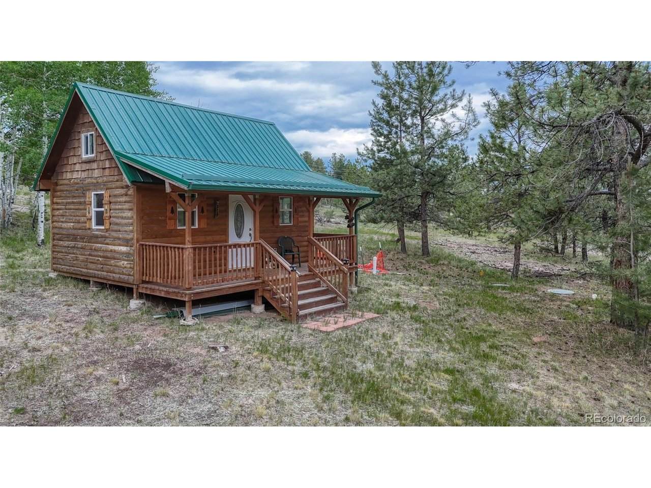 330 Arrowhead Dr - Photo 1