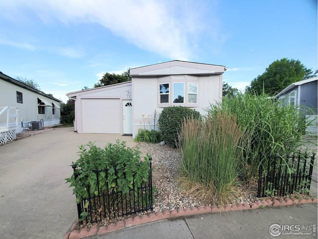 1166 Madison Ave - Photo 1