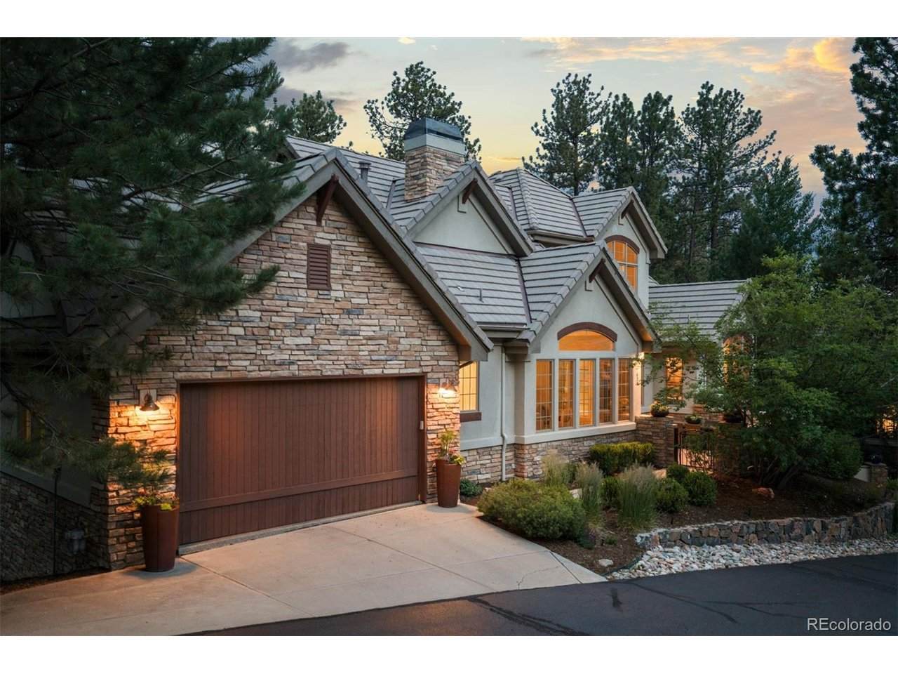 630 Country Club Ln - Photo 1