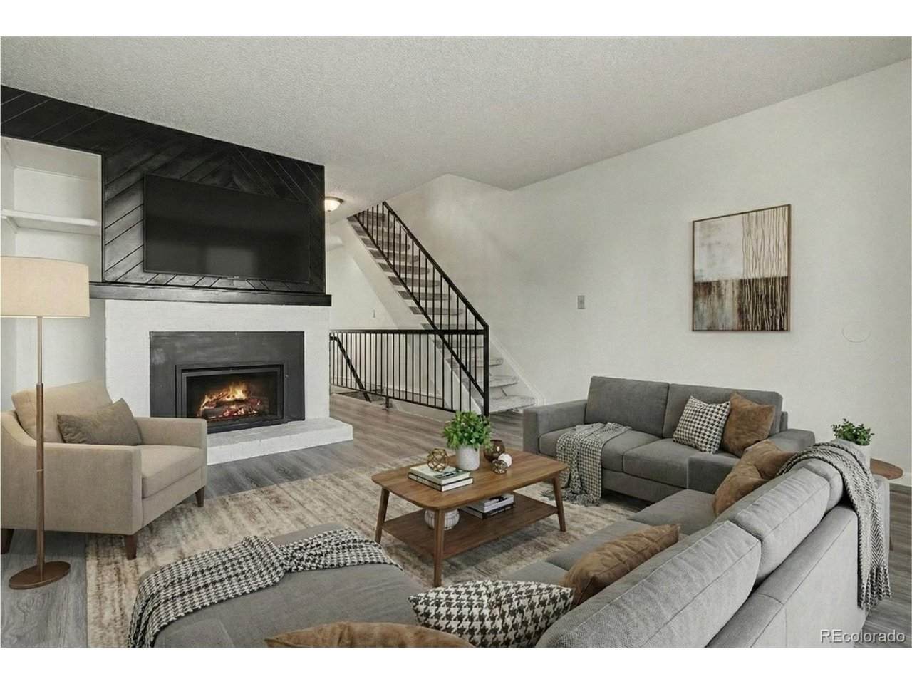 17681 Loyola Dr - Photo 1