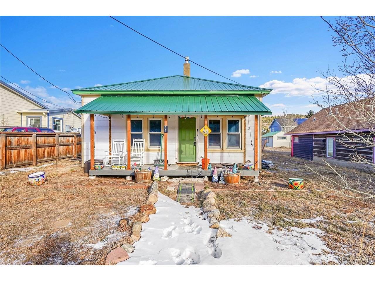 147 1st St - Photo 1