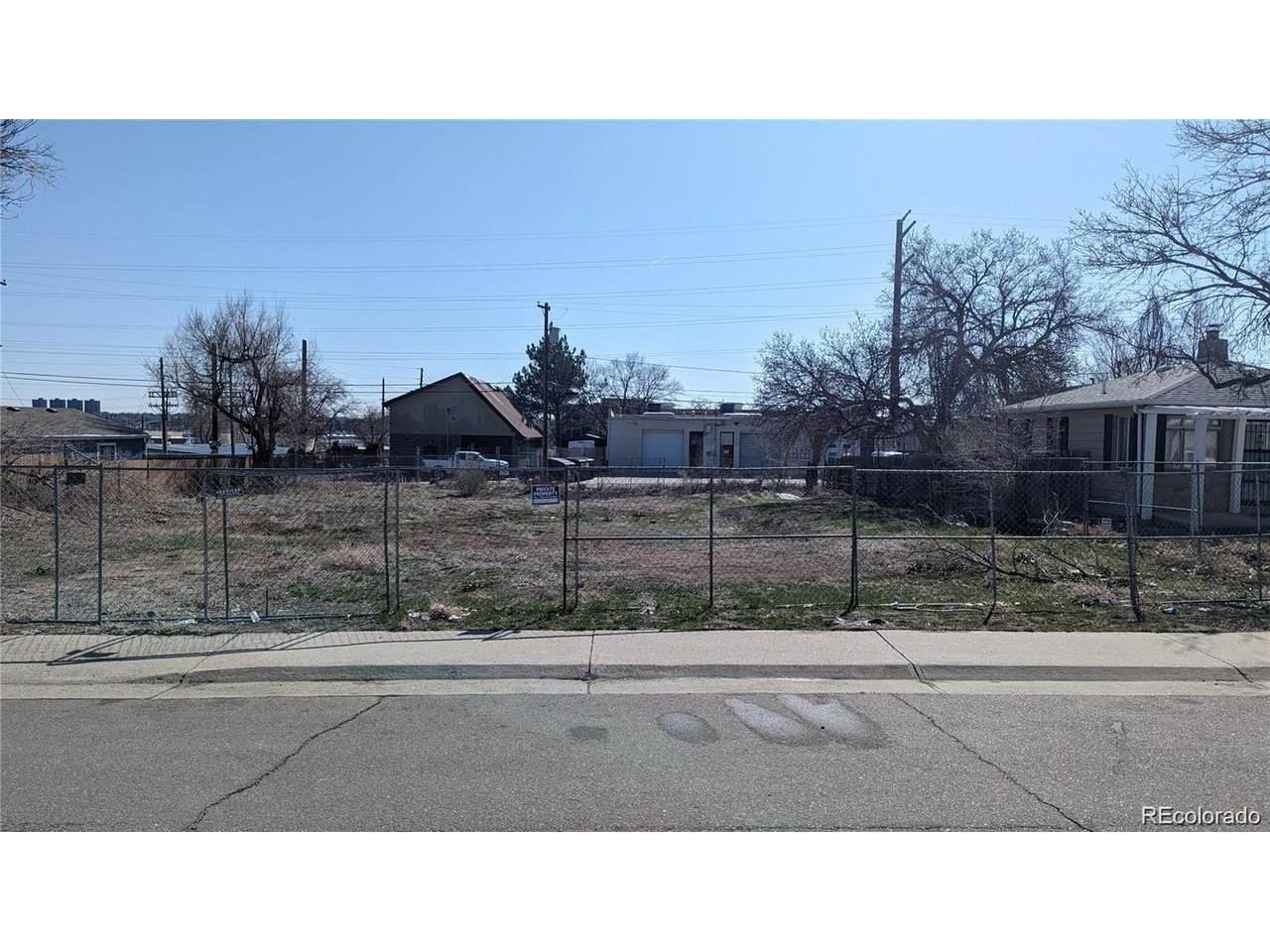 1208 Mariposa St - Photo 1