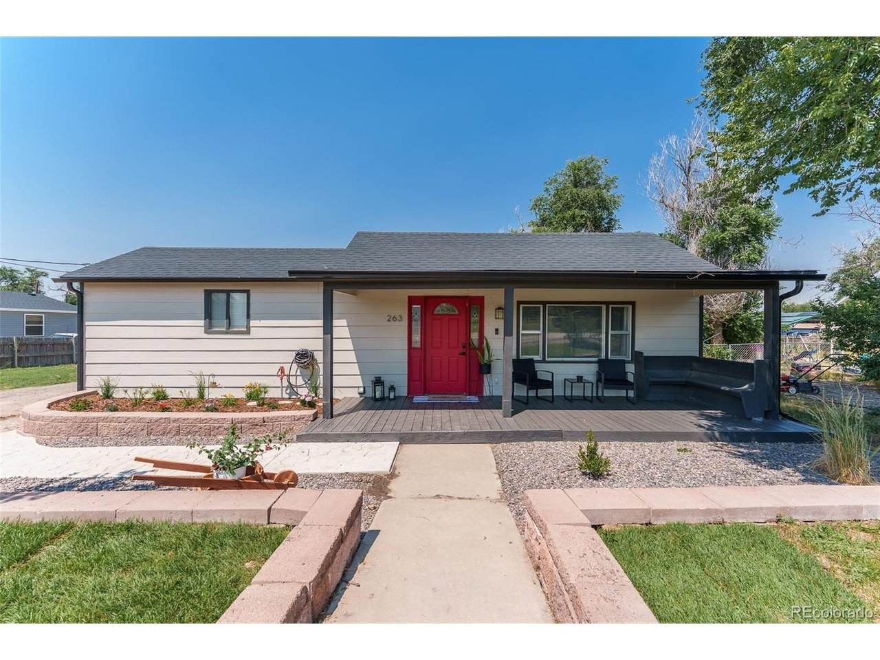 263 Fetzer St - Photo 1