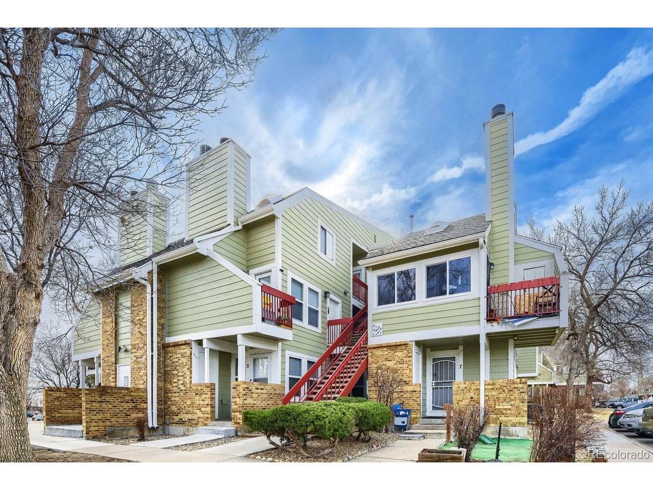 922 Dearborn Way - Photo 1