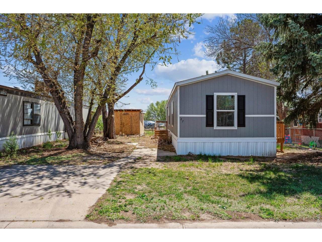 401 Timberline Rd - Photo 1