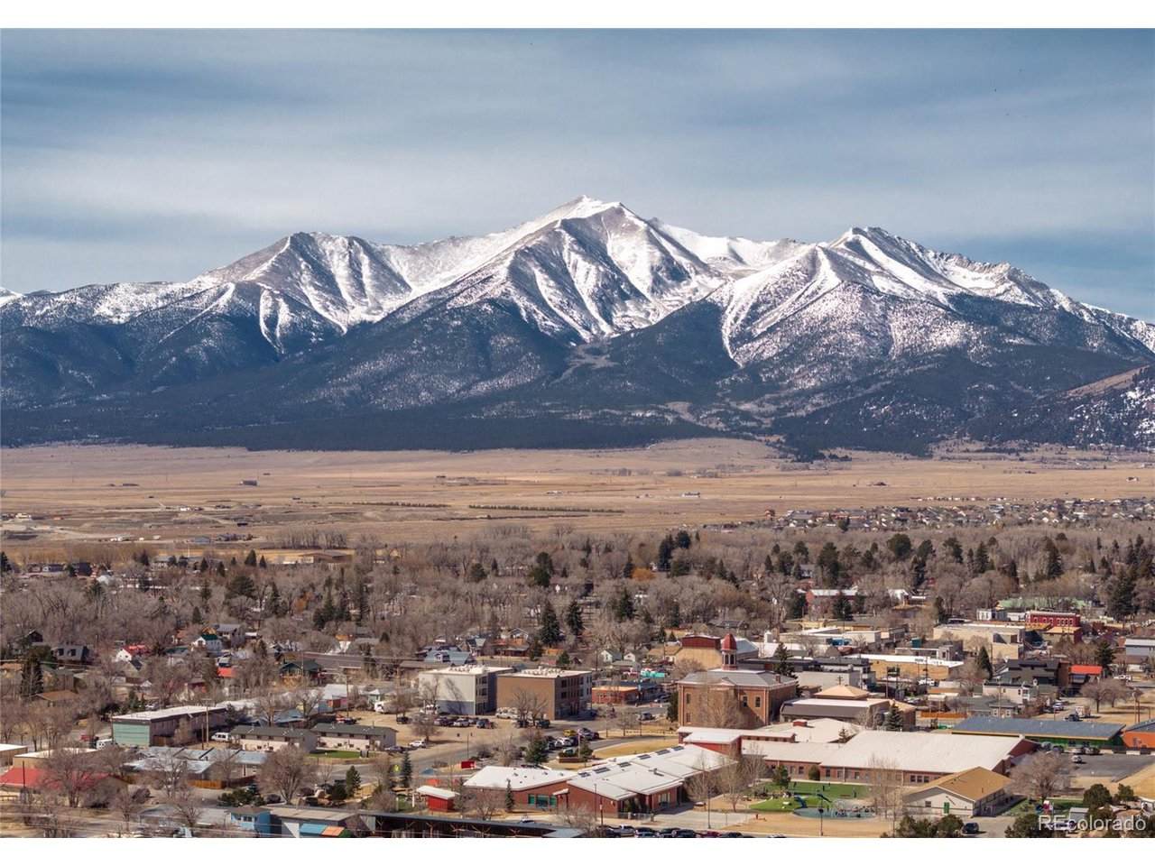 403 Beldan St - Photo 1