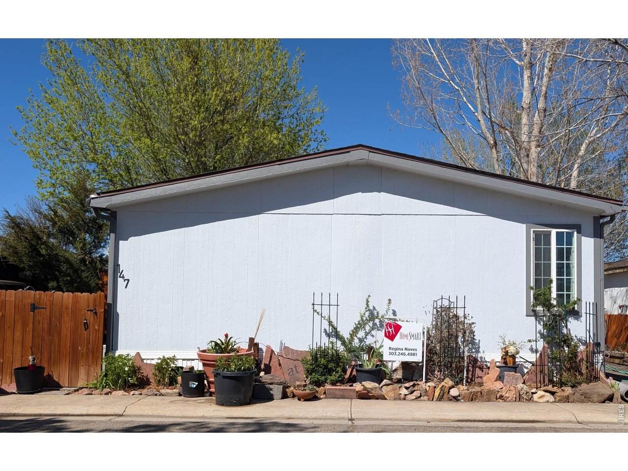 1400 Collyer St - Photo 1