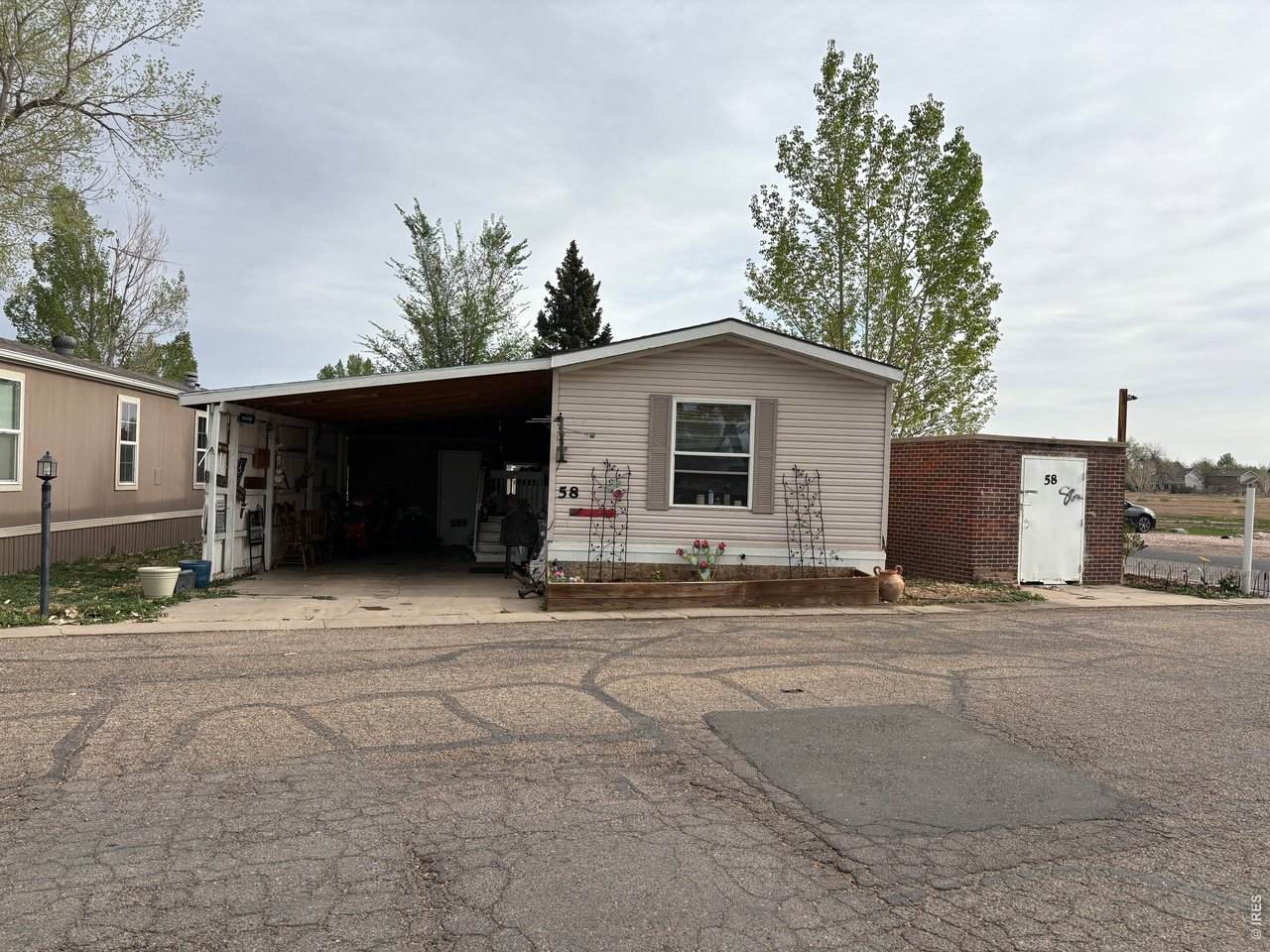 4412 Mulberry St - Photo 1