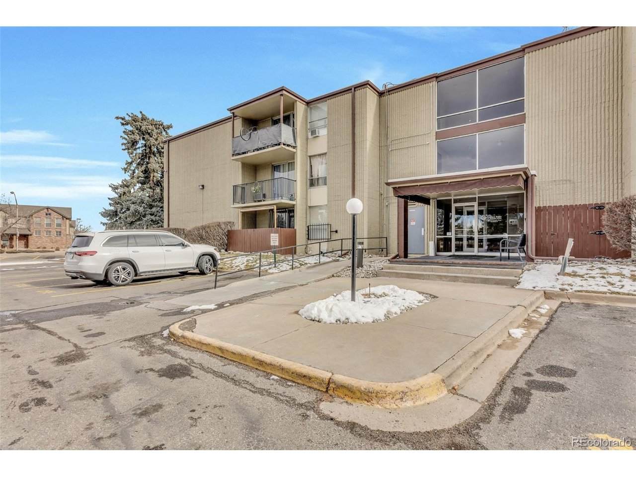 2231 Vaughn Way - Photo 1