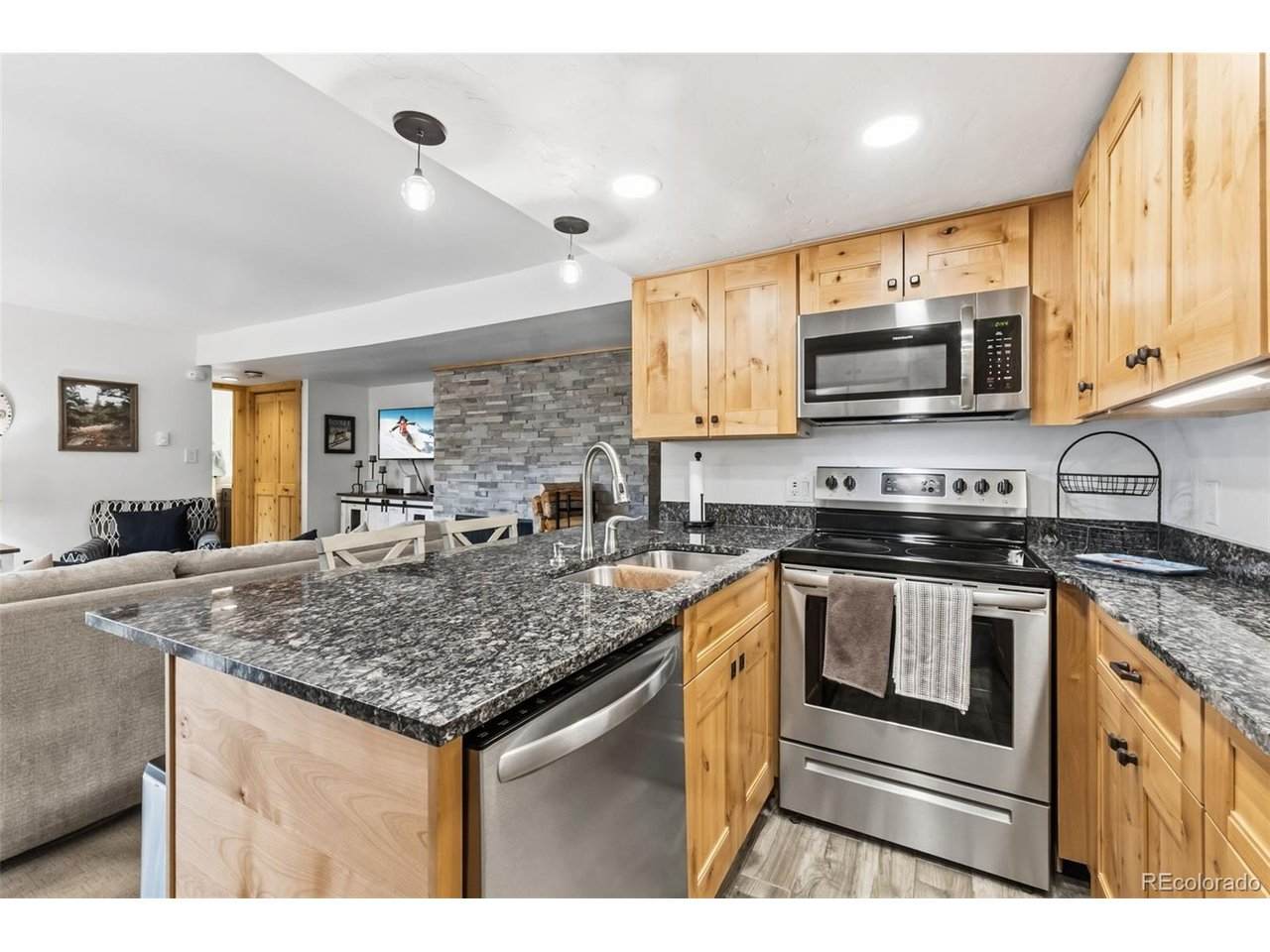 423 Wild Irishman Rd - Photo 1