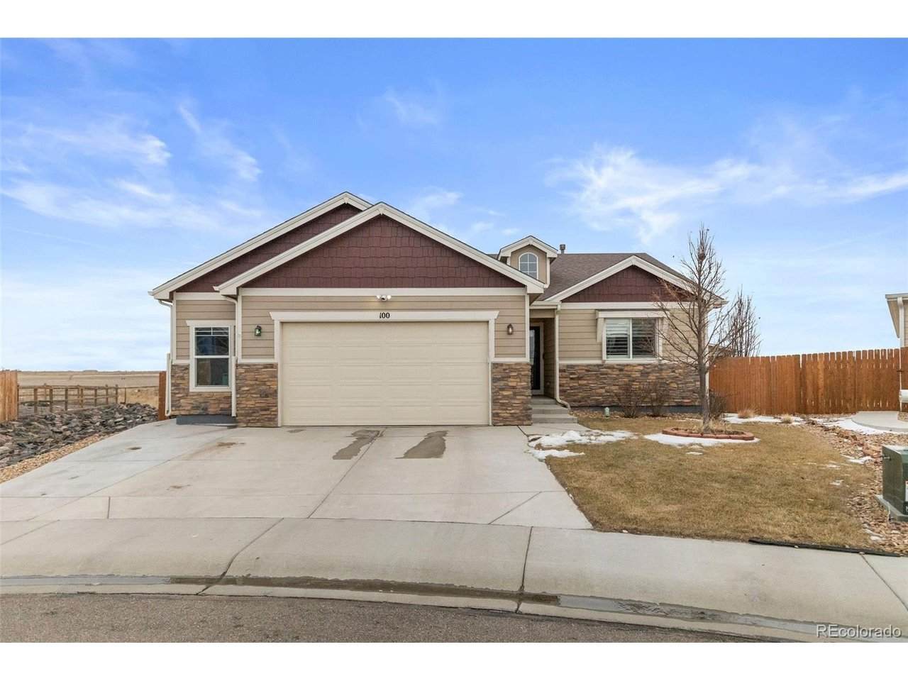 100 Bluebell Ct - Photo 1