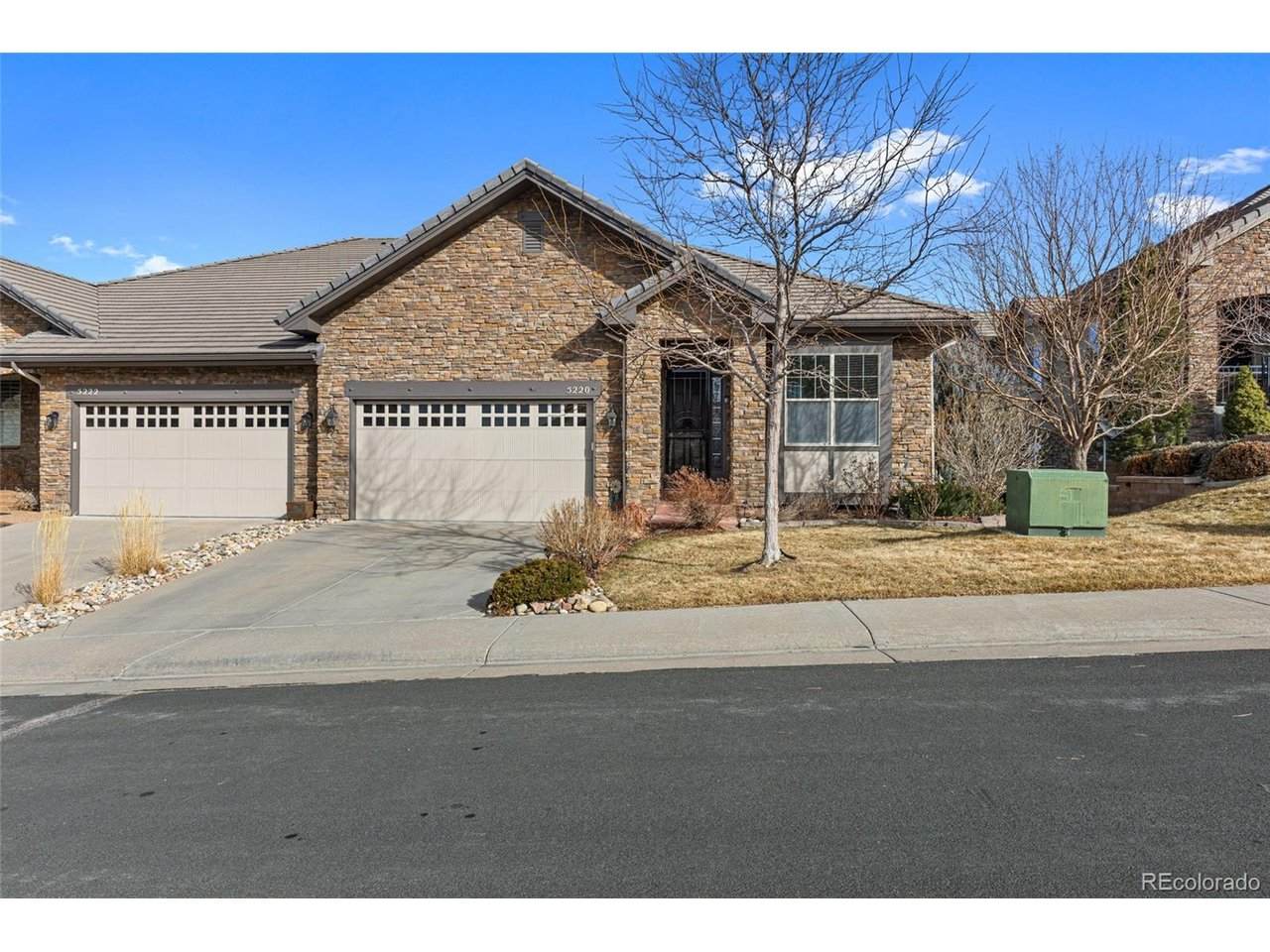 5220 Rialto Dr - Photo 1