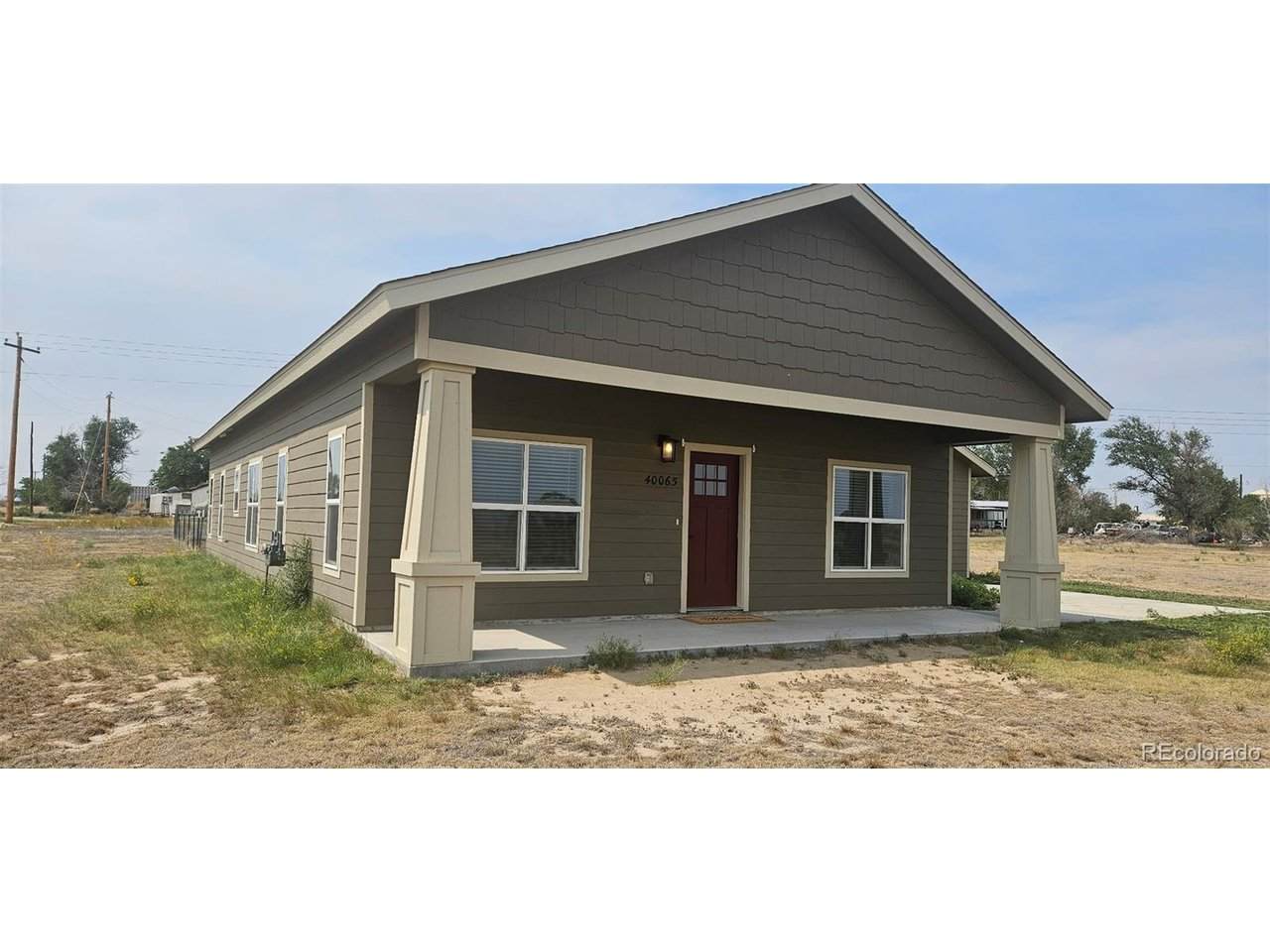 40065 Cactus Dr - Photo 1