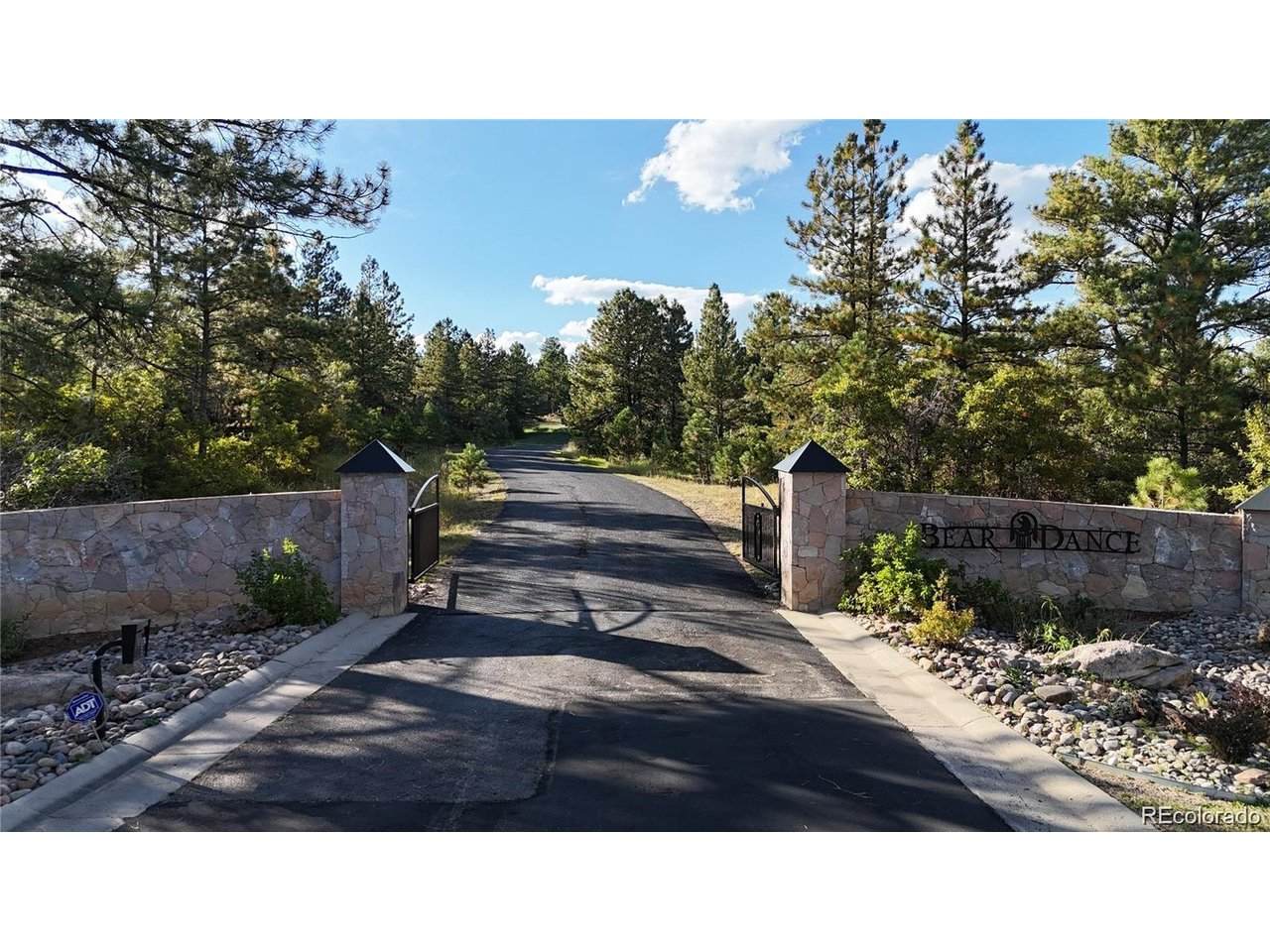 1371 Grayhawk Pl - Photo 1