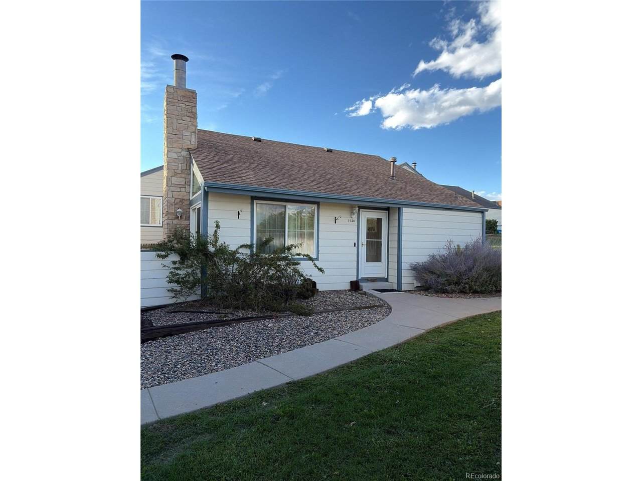1020 Zeno Way - Photo 1