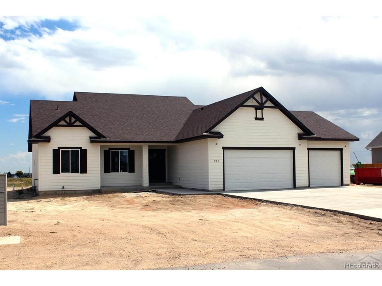 866 Snyder Dr - Photo 1