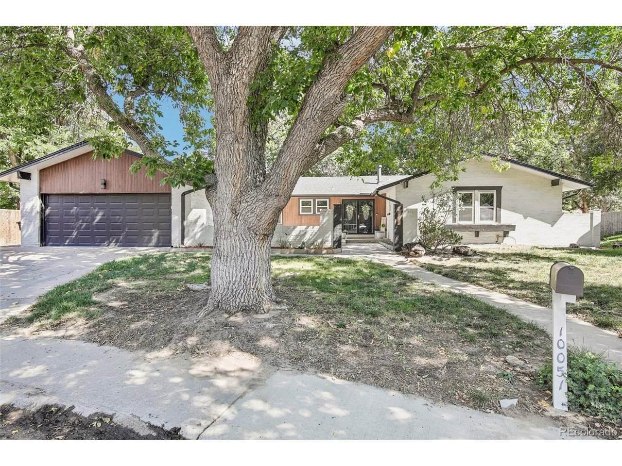 10051 Walsh Pl - Photo 1