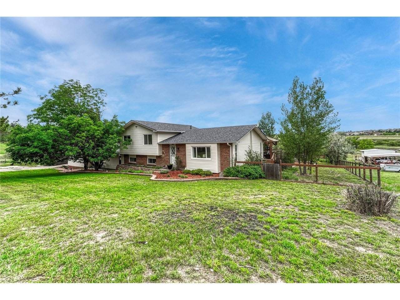 13715 Winchester Way - Photo 1
