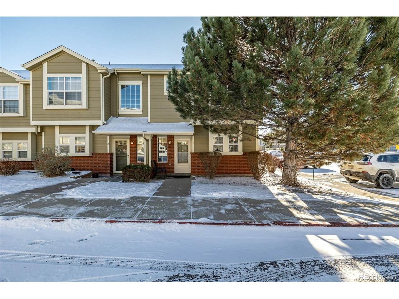 9162 Gale Blvd - Photo 1