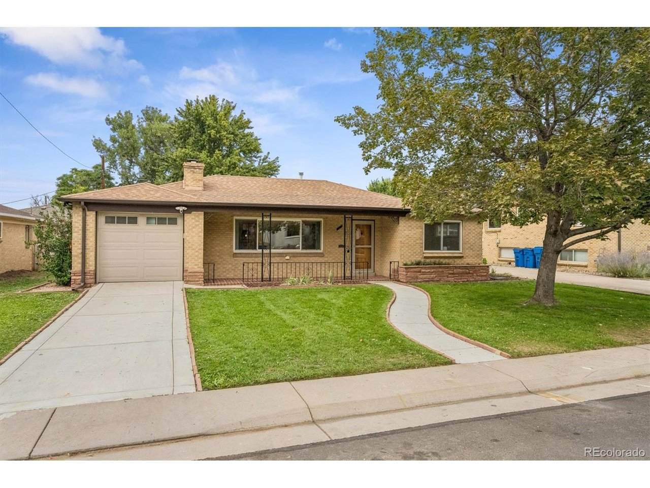 5651 36th Pl - Photo 1