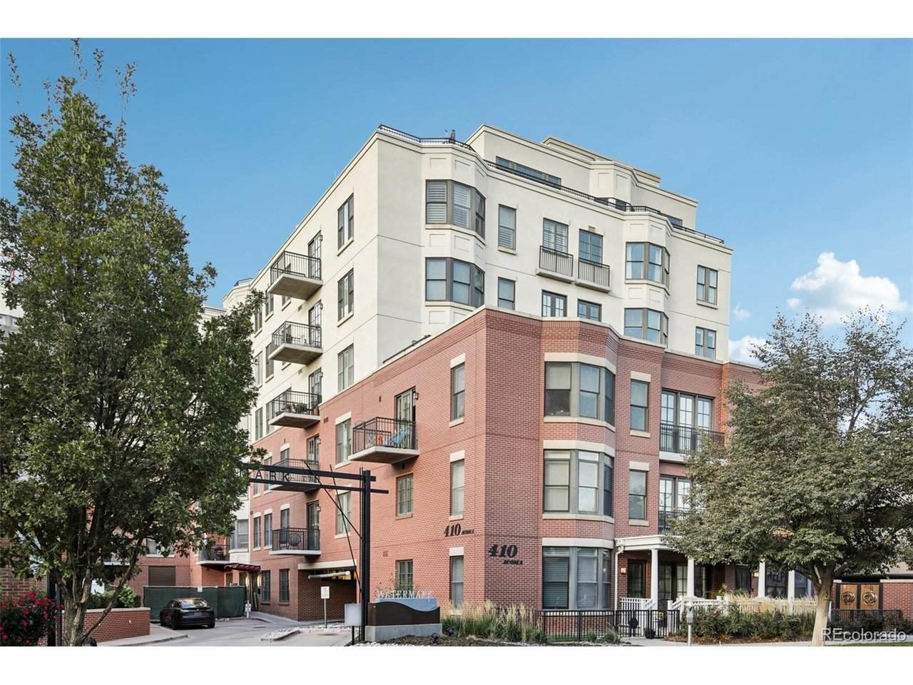 410 Acoma St - Photo 1