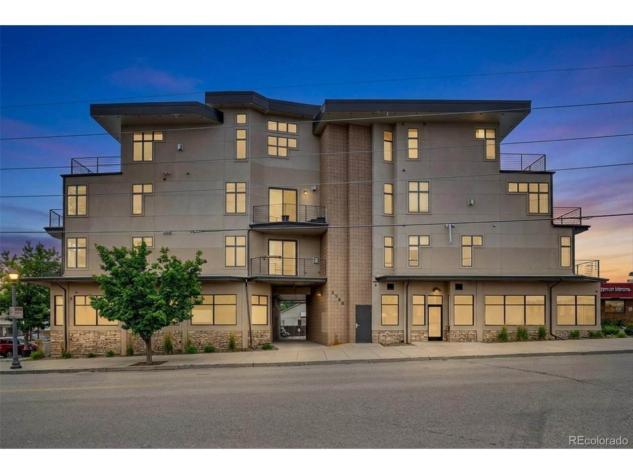2900 44th Ave - Photo 1