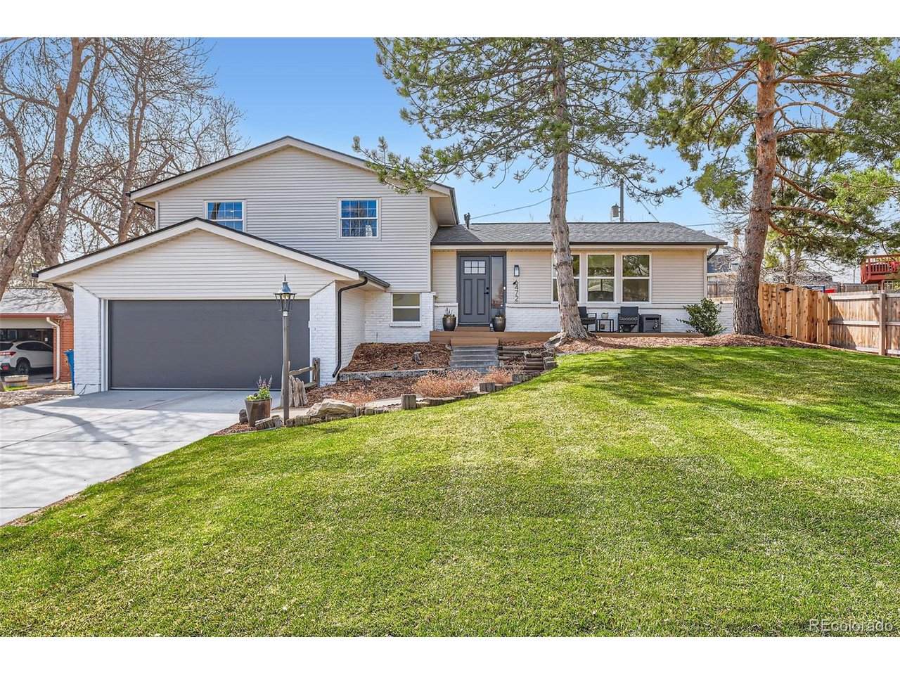 6472 Brittany Pl - Photo 1