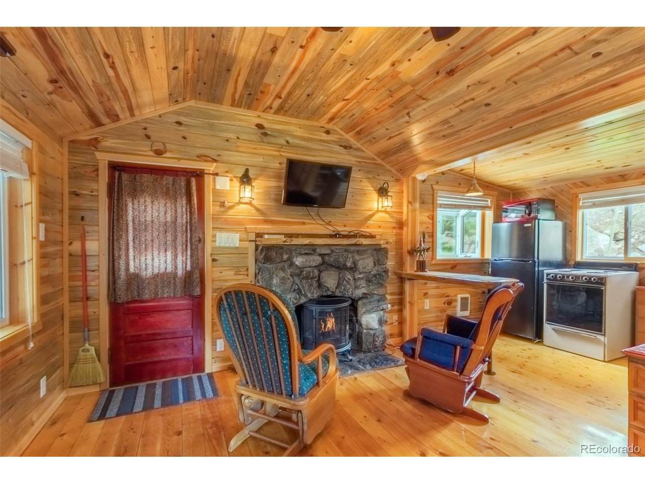 1450 Pine Lane - Photo 1