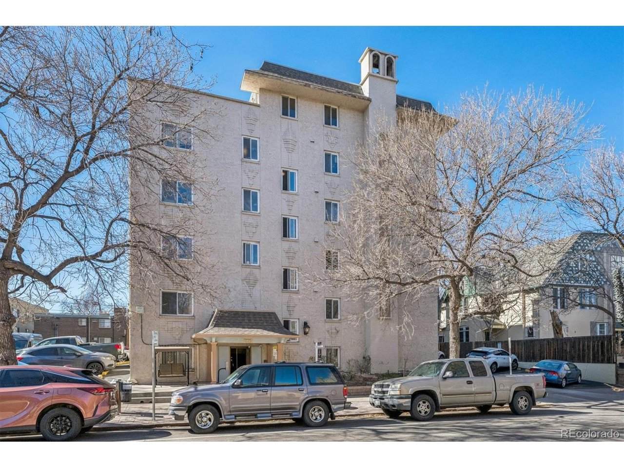 1125 Washington St - Photo 1