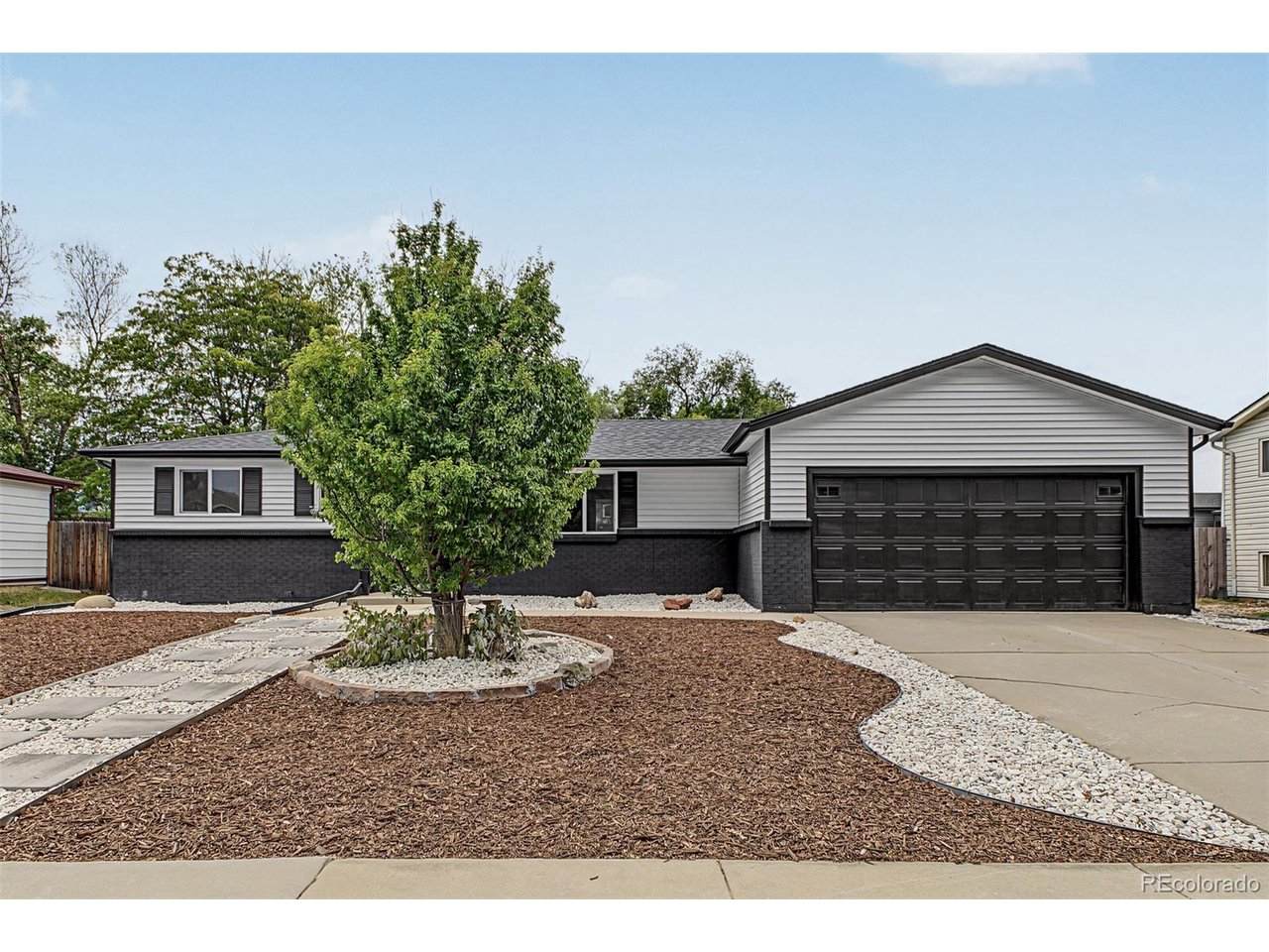 11353 Sherman Dr - Photo 1