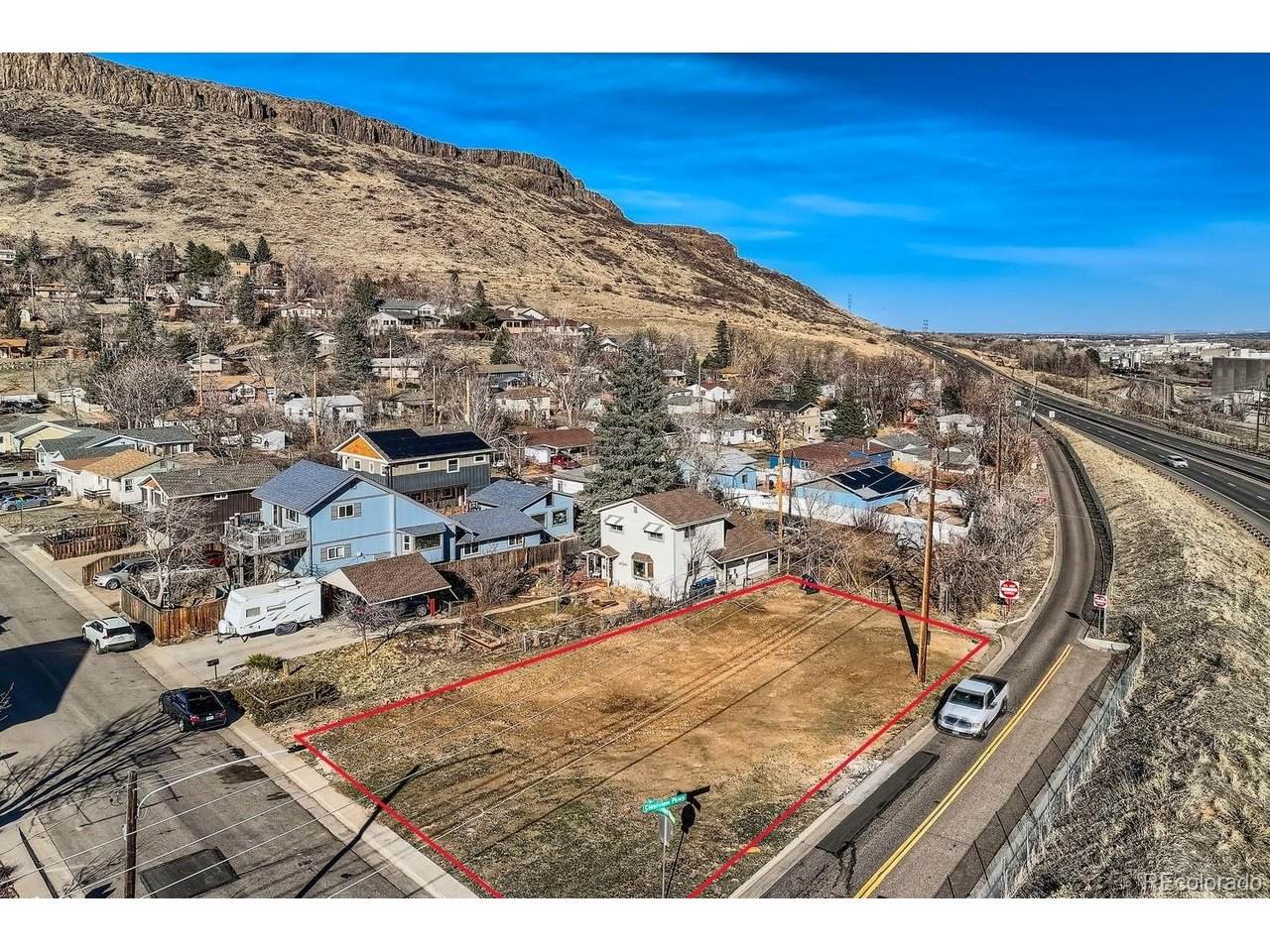 317 Sunshine Pkwy - Photo 1