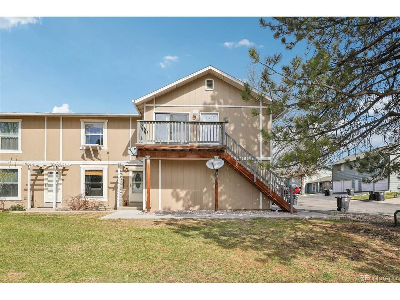 2105 Coronado Pkwy - Photo 1
