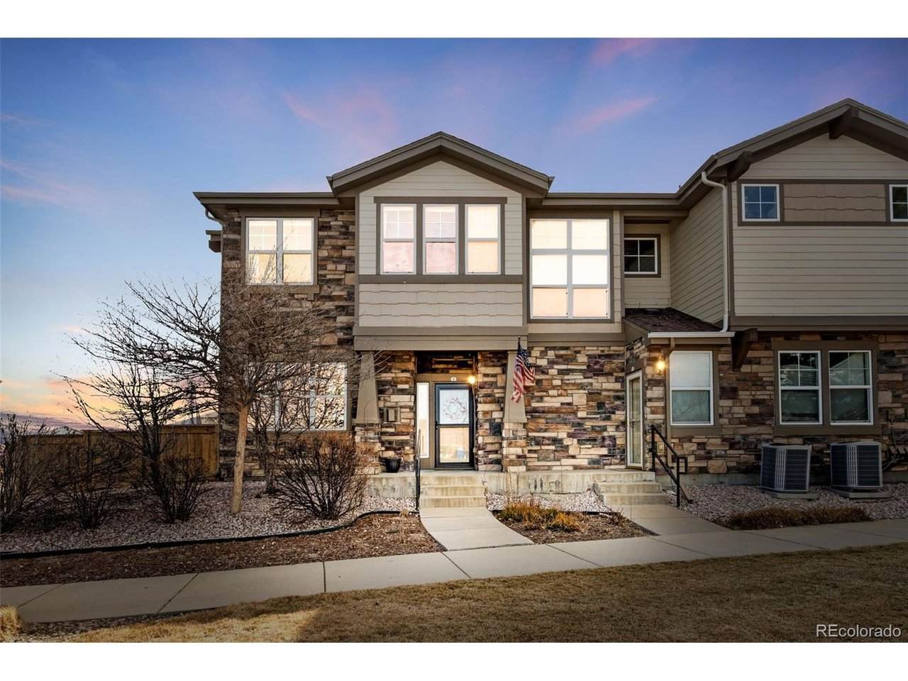 24573 Hoover Pl - Photo 1
