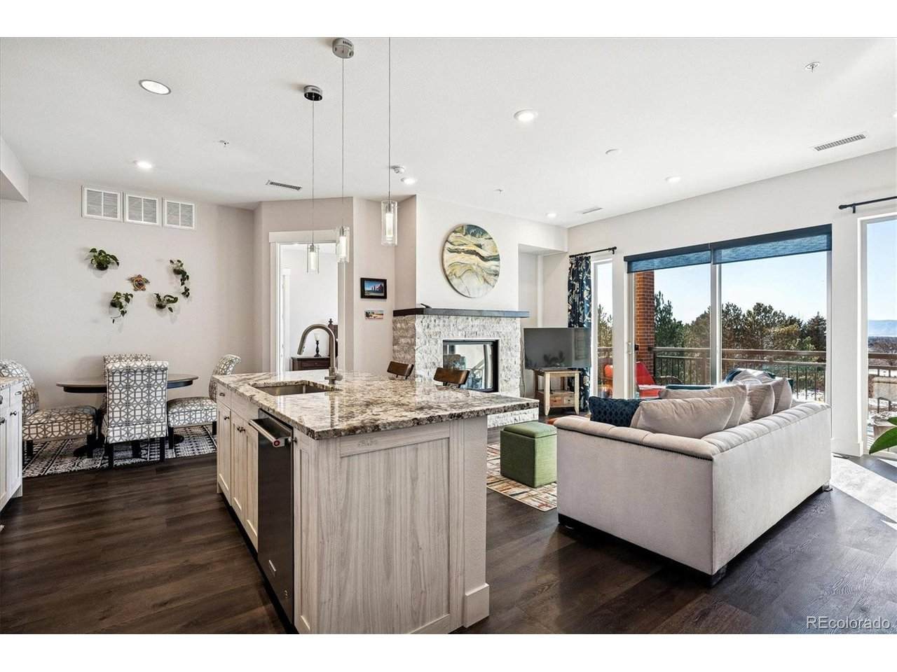 4885 Monaco St - Photo 1