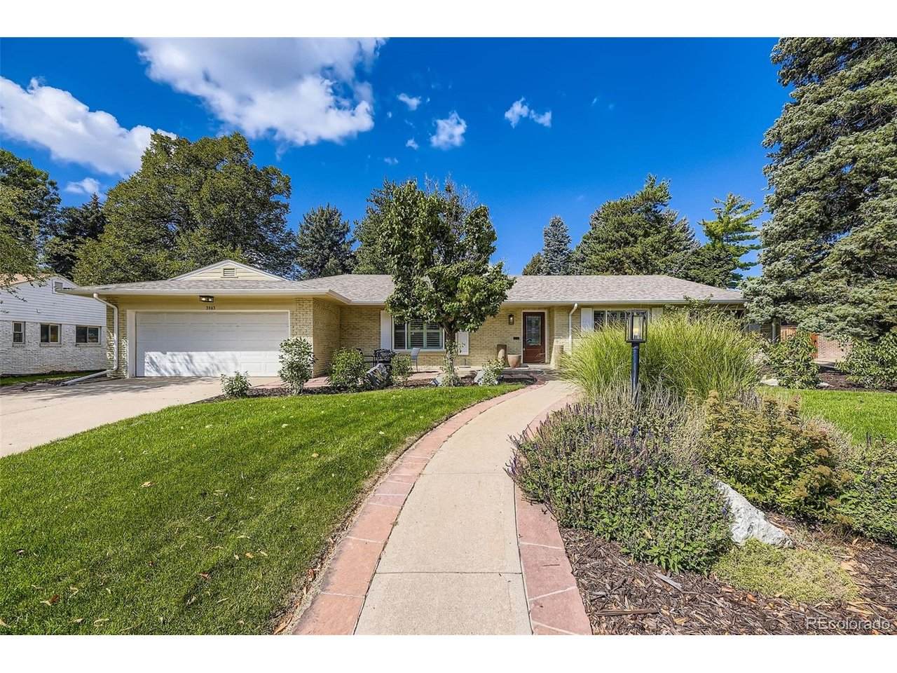 3843 Elm St - Photo 1