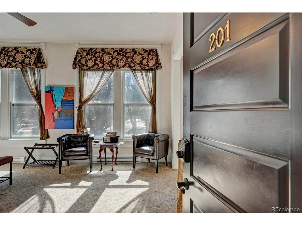 204 F St - Photo 1
