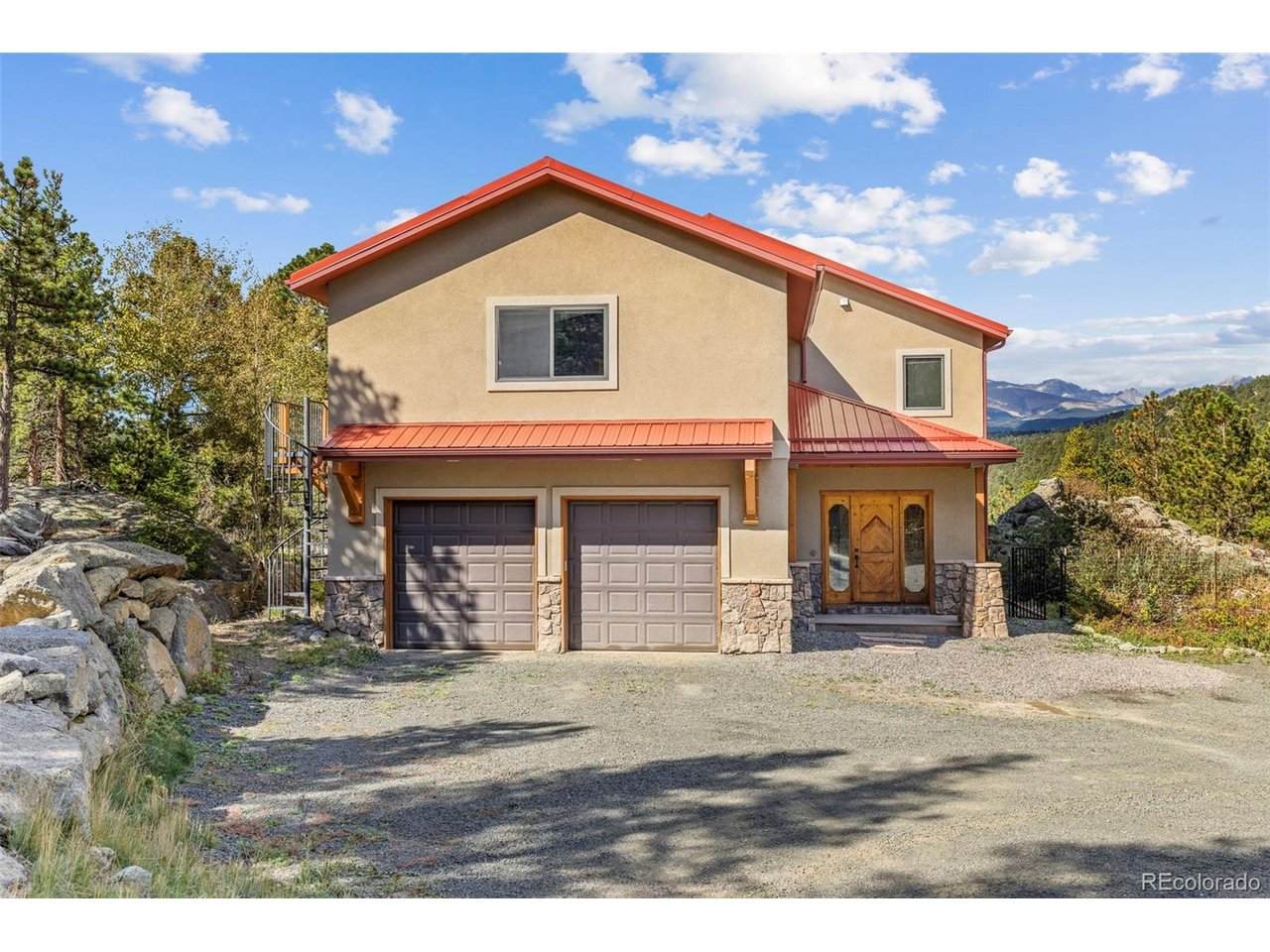 401 Shady Holw - Photo 1
