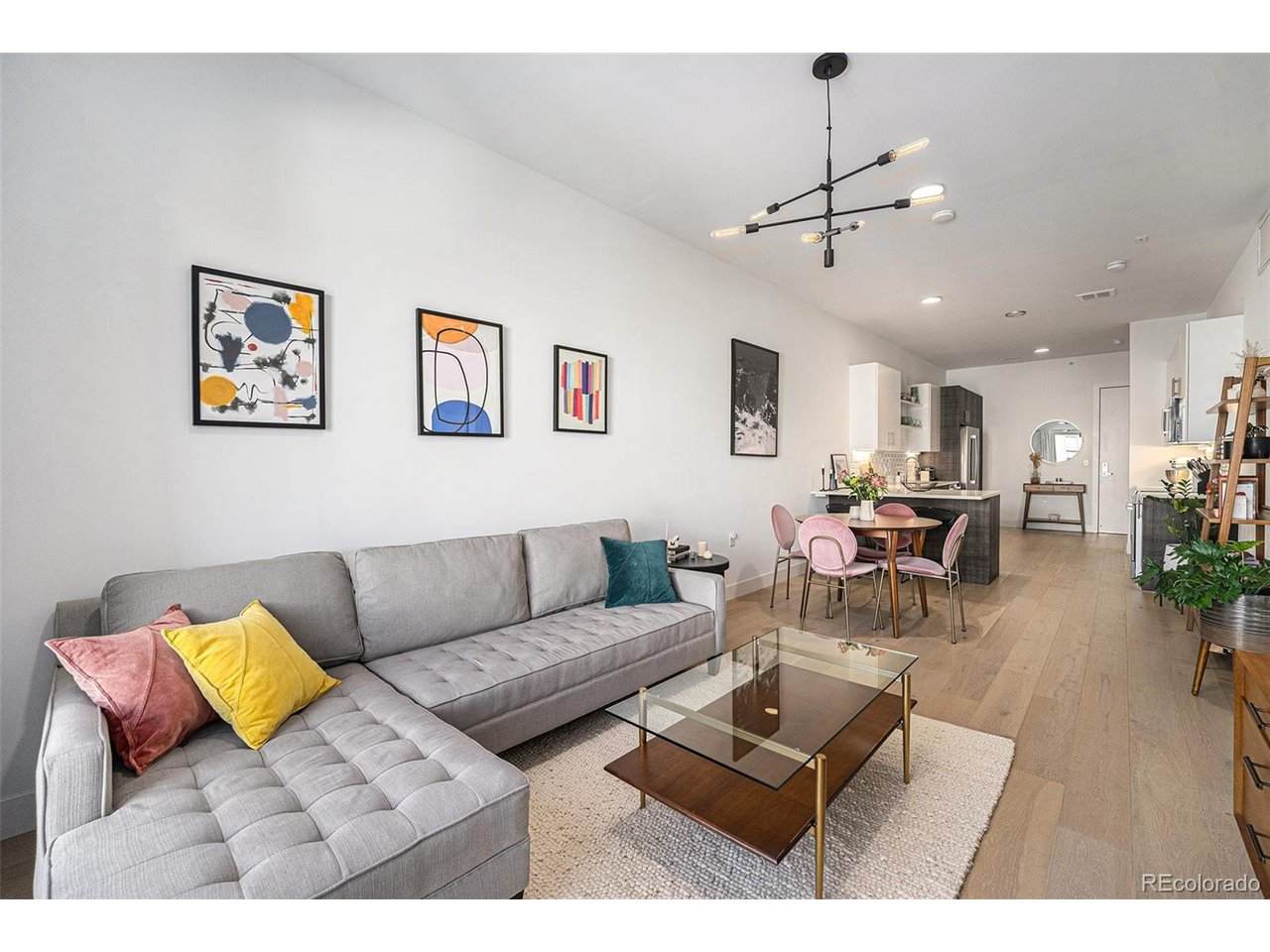 2550 Lawrence St - Photo 1