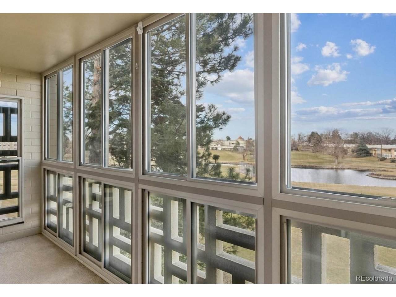 690 Alton Way - Photo 1