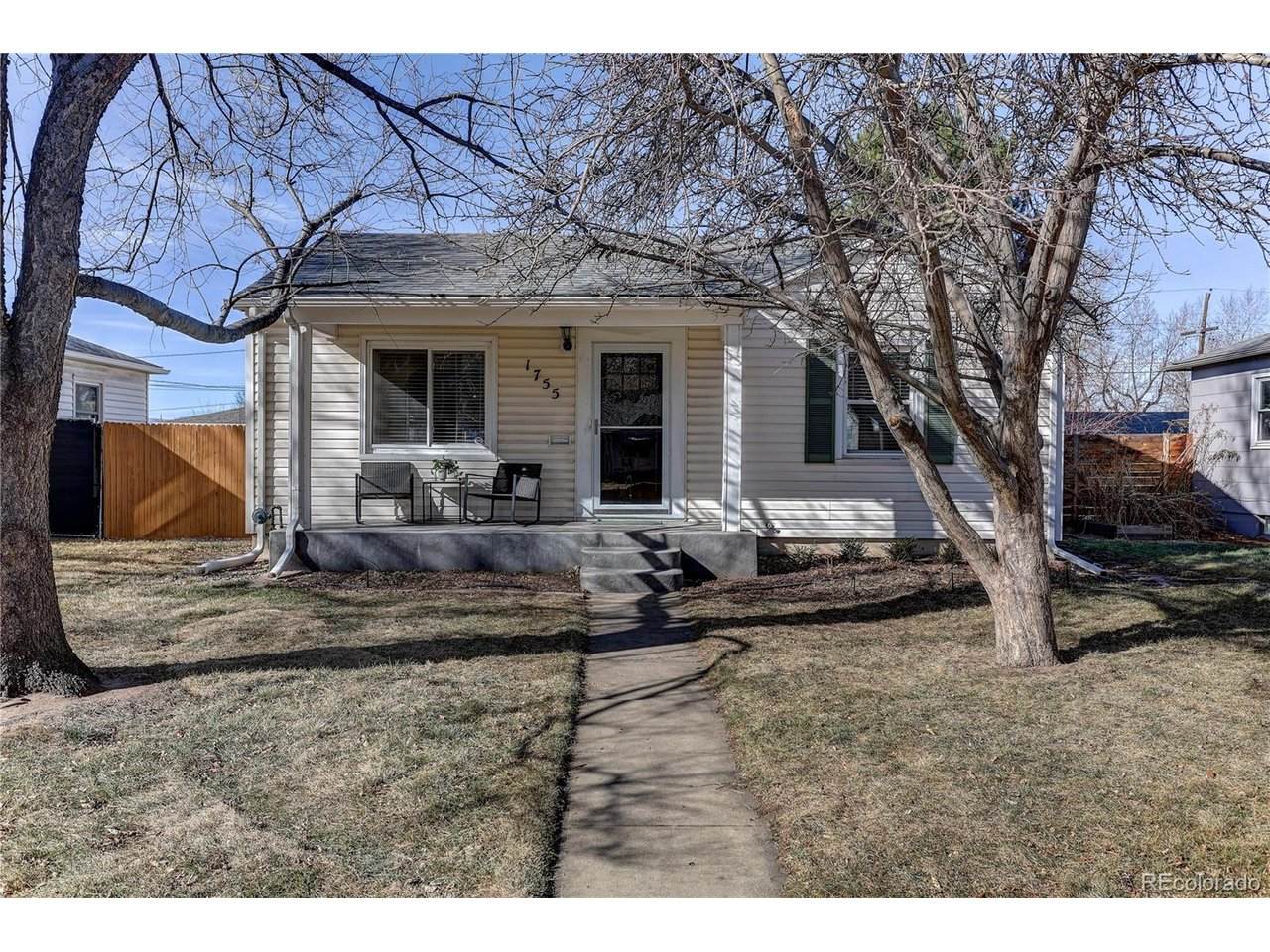 1755 Garfield St - Photo 1