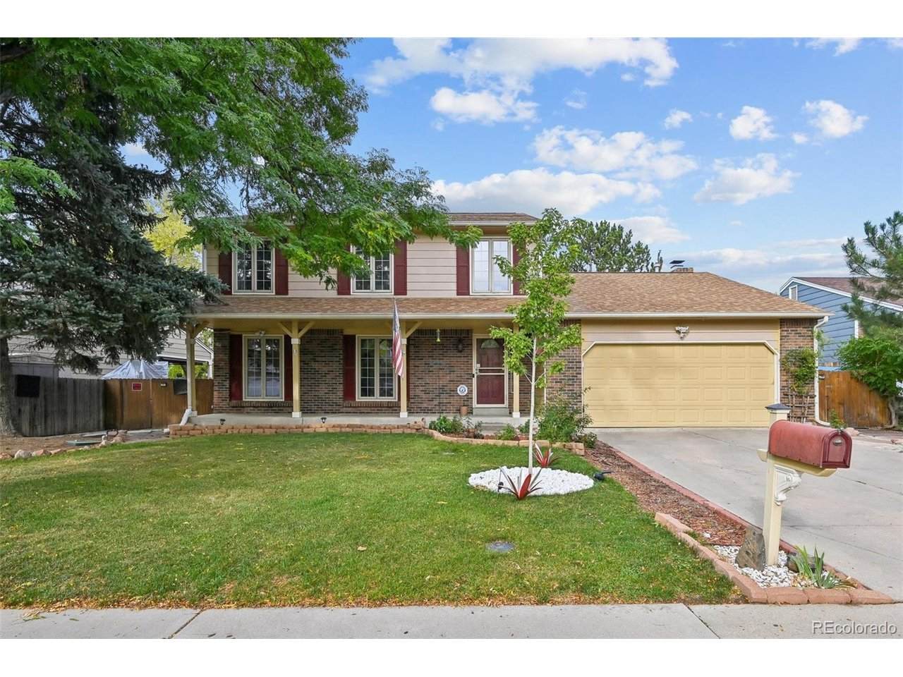 1149 Kittredge St - Photo 1