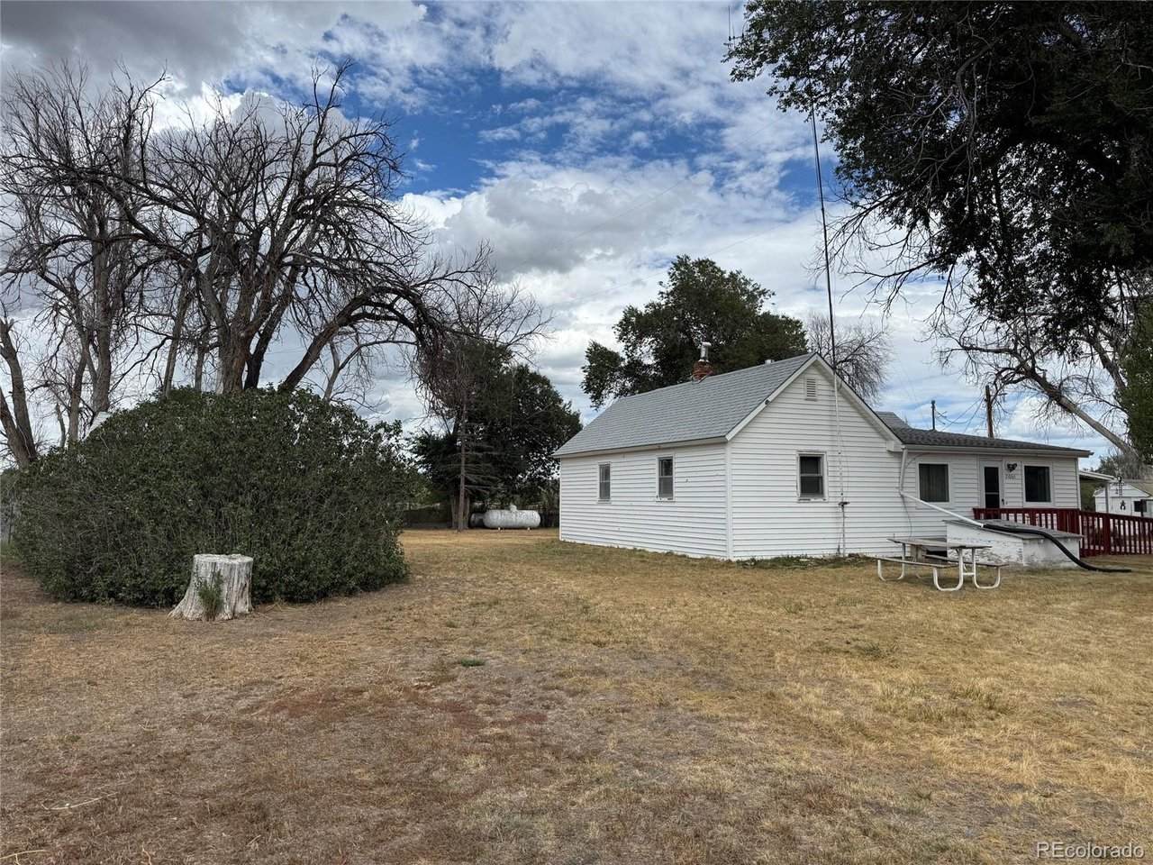 21064 Kelly St - Photo 1