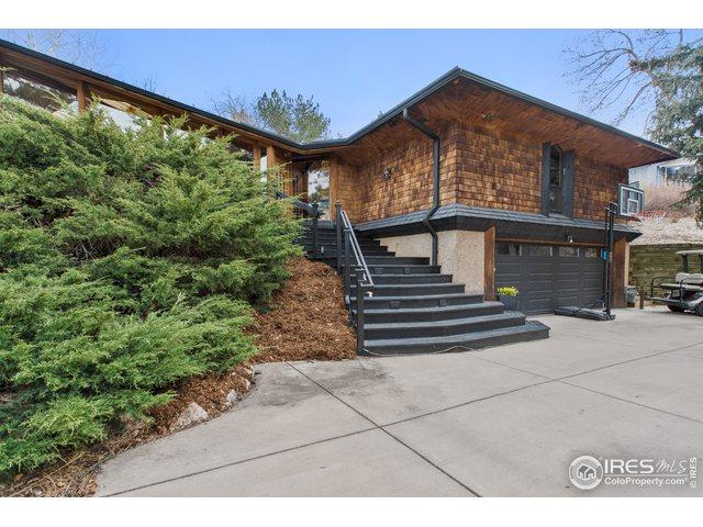 1440 Bellevue Dr - Photo 1