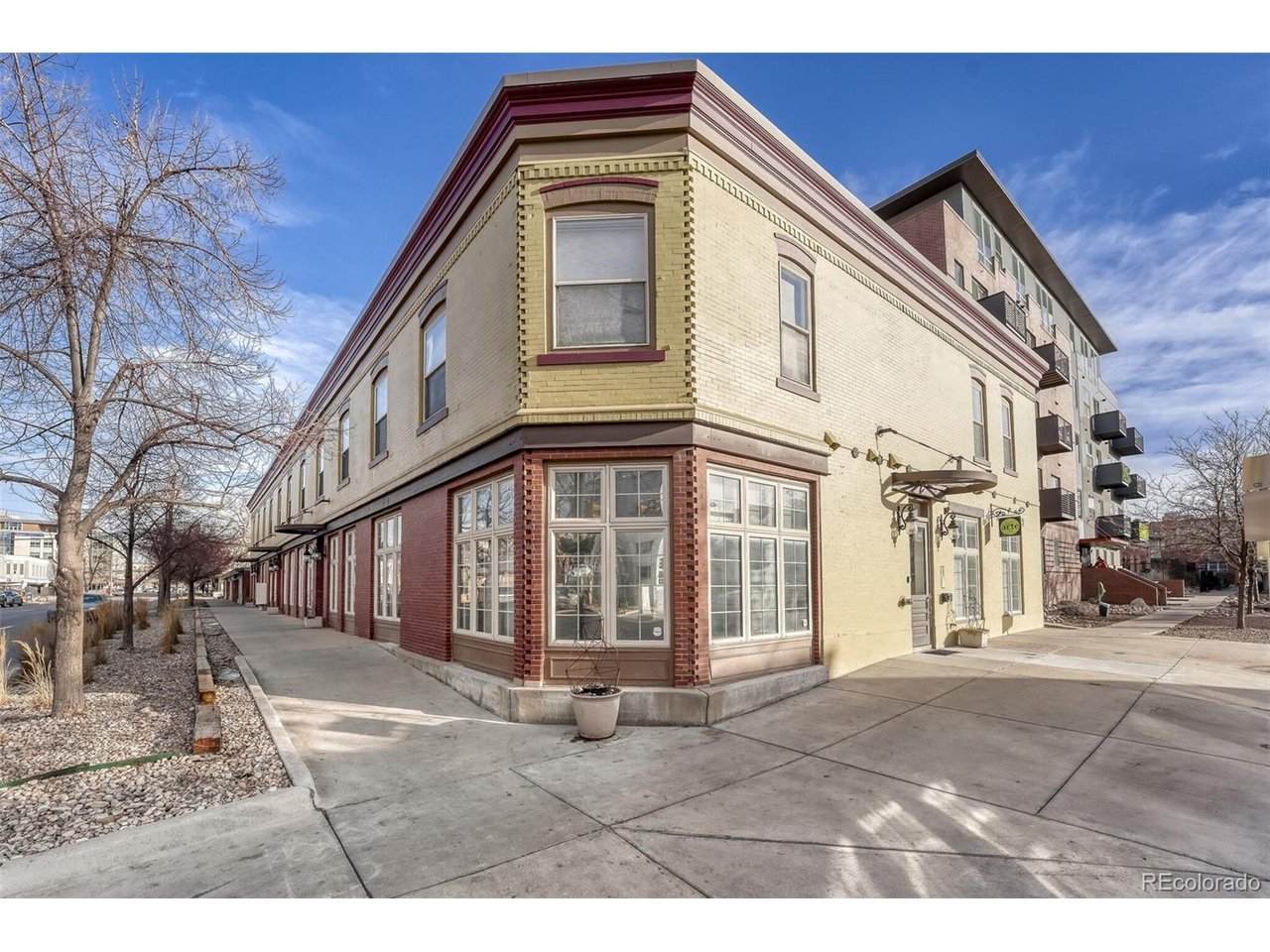 800 18th Ave - Photo 1