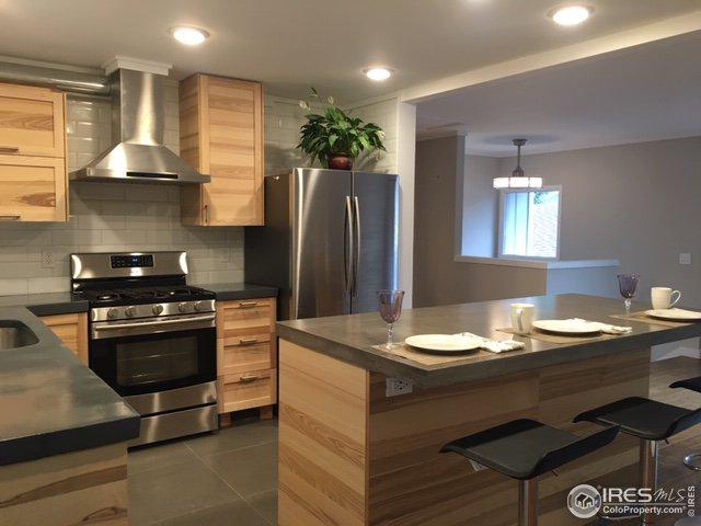5411 White Pl - Photo 1