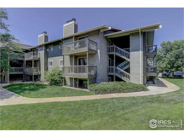695 Manhattan Dr - Photo 1