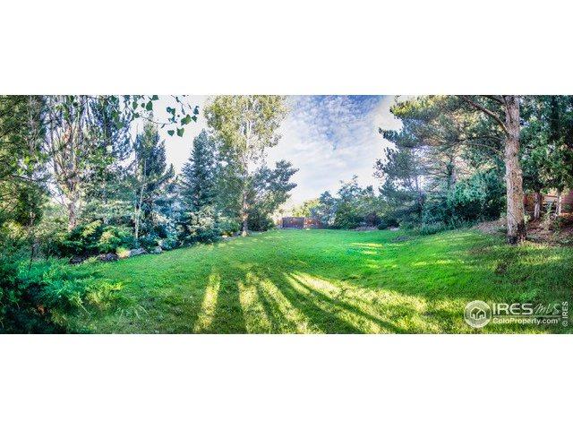 2885 Island Dr - Photo 1