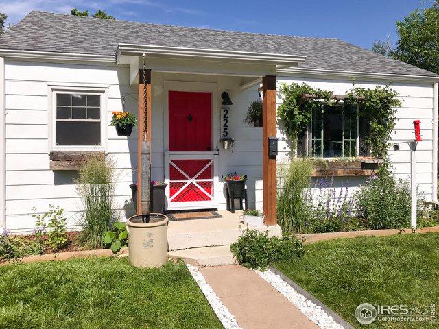 225 Mckinley Ave - Photo 1